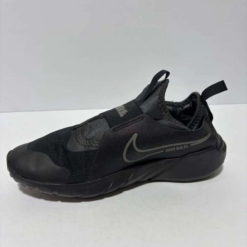 Nike Youth Flex Runner 2 Black Running Shoes, Girls’ Size 6.5Y